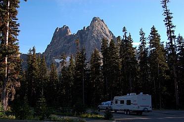 Boondocking (drycamping) location at Washington Pass in the North Cascades