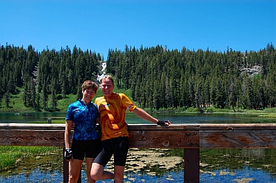 Fulltime RVing at Twin Lakes near Mammoth Lakes CA California