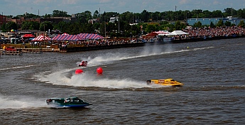 Bay City Michigan boat race