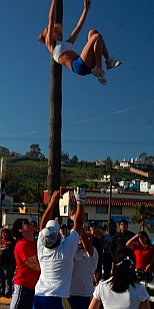 Ensenada Carnaval - acrobats