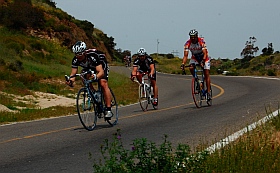 Bike racers descend