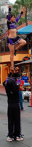 Papas & Beer 5K running race, Ensenada, MX