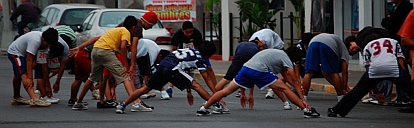 Papas & Beer 5K running race, Ensenada, MX