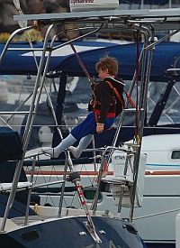 Hanging in the rigging at Hotel Coral y Marina