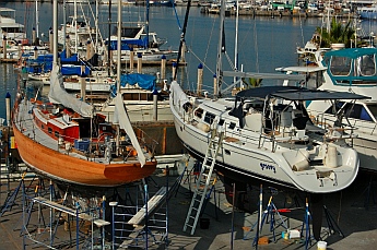 Taurus a 1968 German Frers 49' wooden yacht and sv Groovy a 2008 Hunter 44DS
