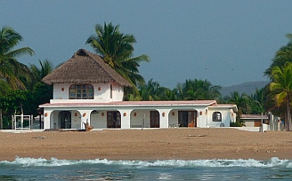 Homes along the beach at Chamela Bay (Bahia de Chamela)