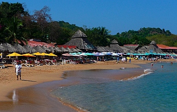 Beach at Isla Ixtapa - Isla Grande - Isla de Ixtapa - Ixtapa Island, Guerrero, Mexico