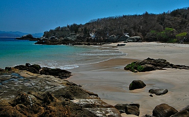 Isla Colorado anchorage, Chamela Bay