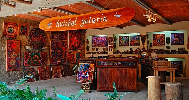 Huichol Galeria La Cruz de Huanacaxtle