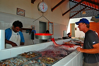 Fish market at La Cruz de Huanacaxtle, Nayarit, Mexico