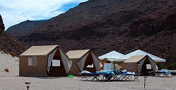 Ensenada Grande, Isla Partida, Islas Espiritu Santos, Baja California Sur, Sea of Cortez, Mexico