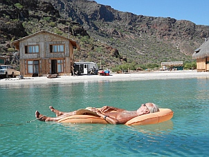 Relaxing on El Burro Beach, Conception Bay, Sea of Cortez, Mexico