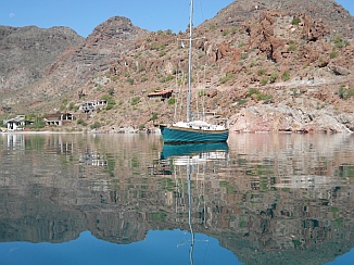 Playa Coyote in Bahia Concepcion, Sea of Cortez, Mexico