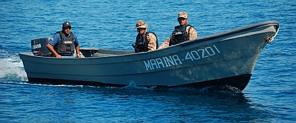 We are greeted by the Mexican Navy outside La Paz, BCS, Mexico