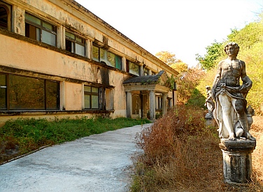 Approaching the front door of Arturo Durazo's Parthenon in Zihuatanejo, Mexico.