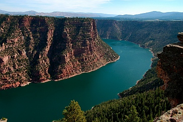 Flaming Gorge Utah - Green River