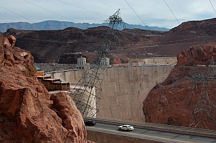 Fulltime RV travels: Hoover Dam Nevada NV / AZ Arizona seen from our RV