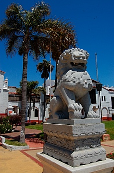 Chinese lions guard the gates of the Riviera Cultural Center.